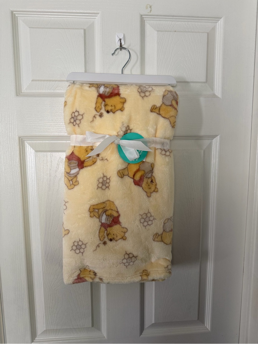 DISNEY BABY WINNIE THE POOH BABY BLANKET 30in x 40in